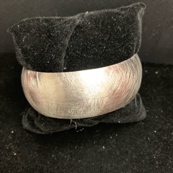 Bracelet - Picture 2 of 5